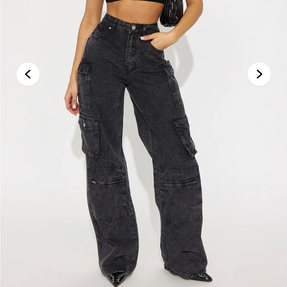 Fashionnova Mad for you cargo jeans acid Wash Wide Leg